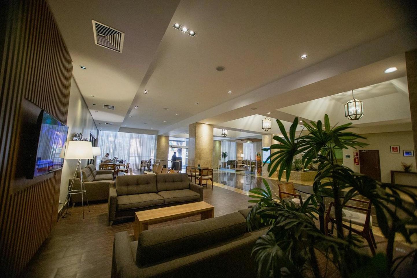 Brightvibes hotel lobby atmosphere